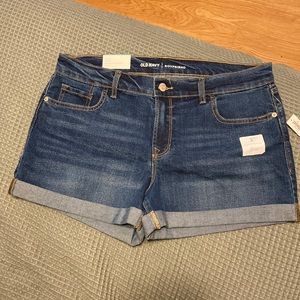 Old navy boyfriend shorts